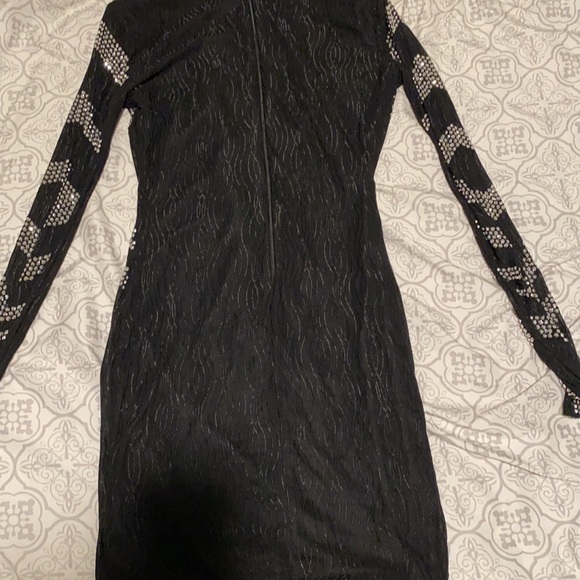 Moving - Picture 4 of 4